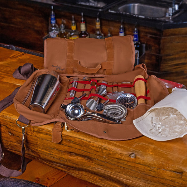 3 Best Bartender-Friendly Bags for Easy Traveling
